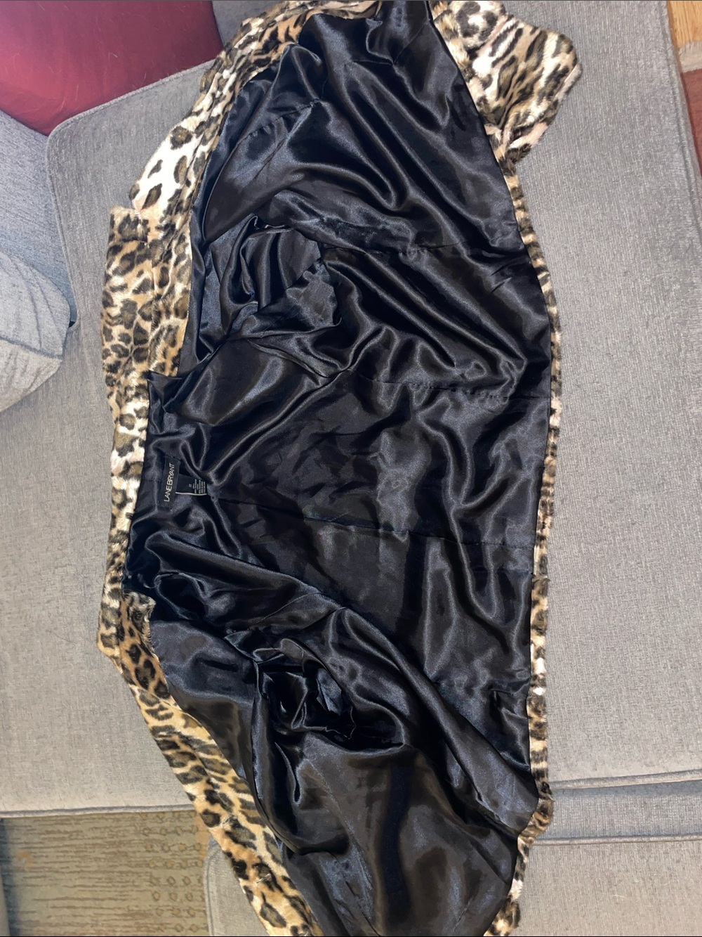 Lane Bryant Women's Cropped, Leopard Print Faux Fur Jacket - Brown/Black size 22 - Picture 9 of 10